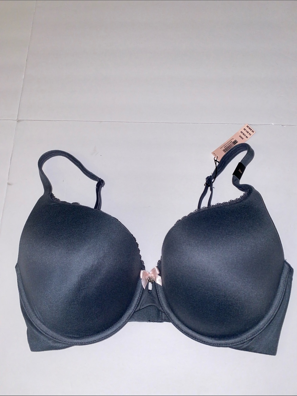 Victoria’s Secret Perfect Shape Smooth Push-Up Bra 34DD